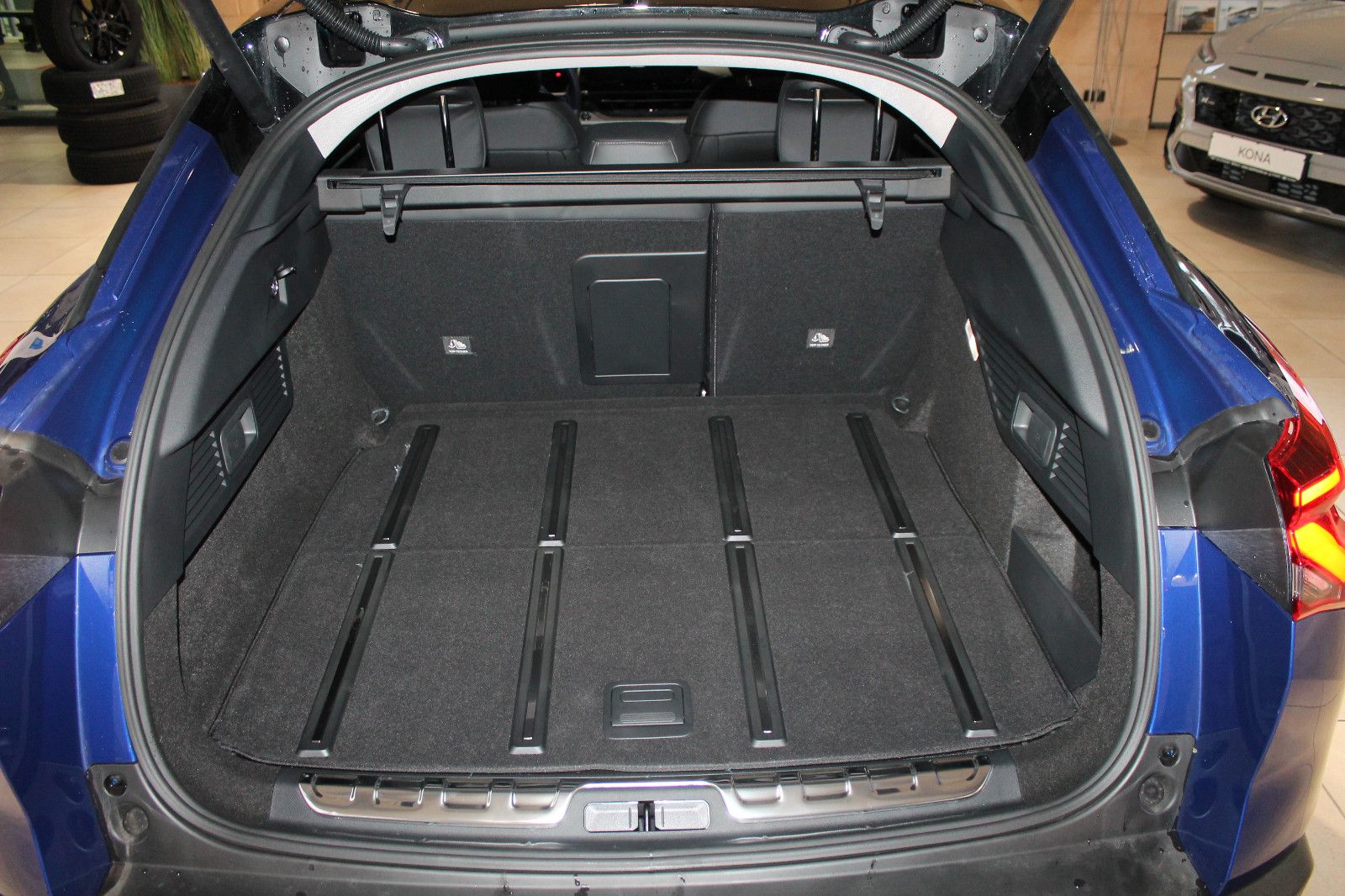 Fahrzeugabbildung Citroën C5 X Plug-In-Hybrid Shine Pack Autom.