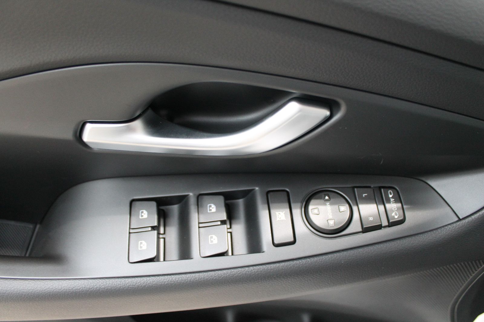 Fahrzeugabbildung Hyundai i30 FL Kombi 1.5l T-GDi 7-DCT Prime