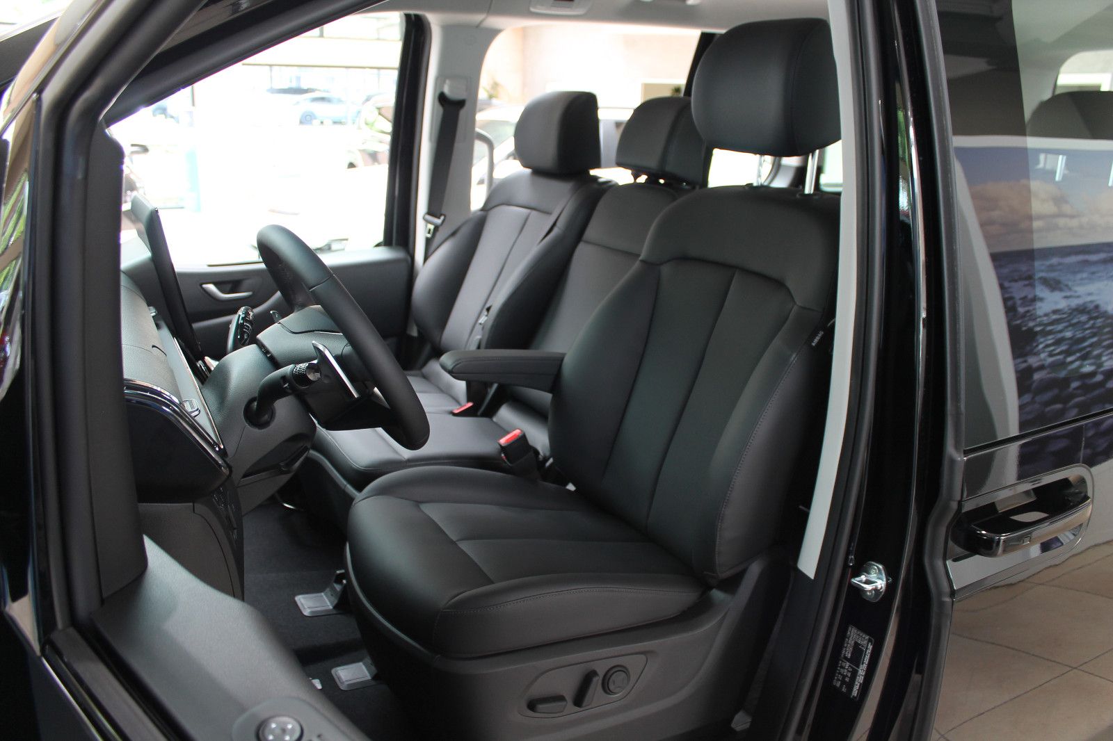 Fahrzeugabbildung Hyundai Staria 2.2 CRDi Trend 9-Sitzer Automatik 4WD